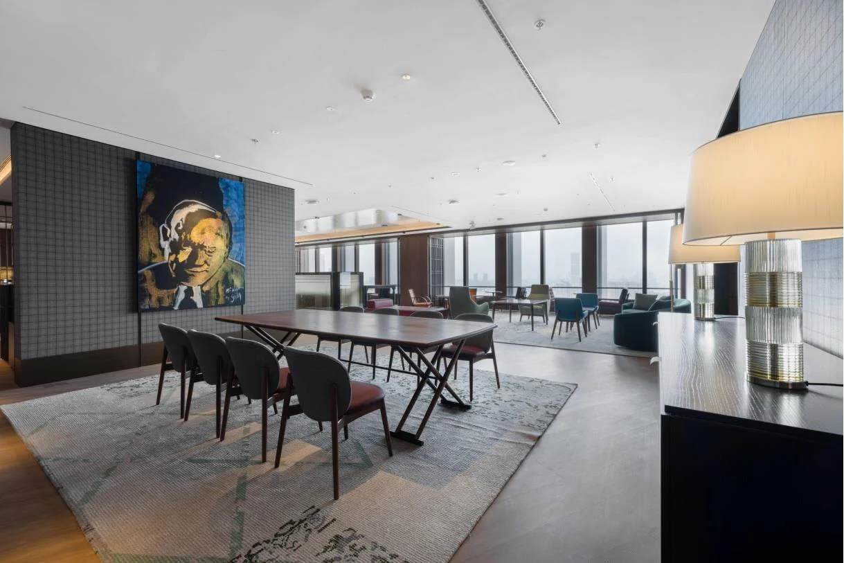 Hilton New Bund Center hospitality lounge